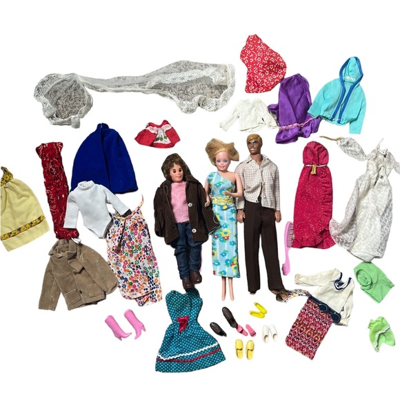 VTG Barbie & Ken set with clothes - Picture 5 of 5